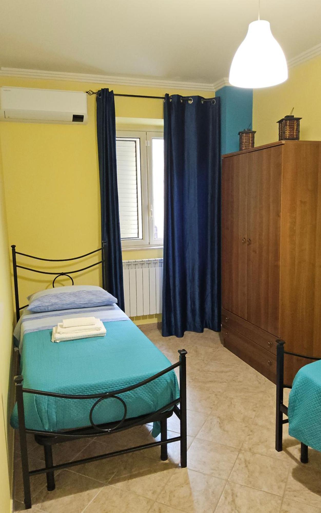 Appartamento Al Cortile Del Pozzo Delia Esterno foto