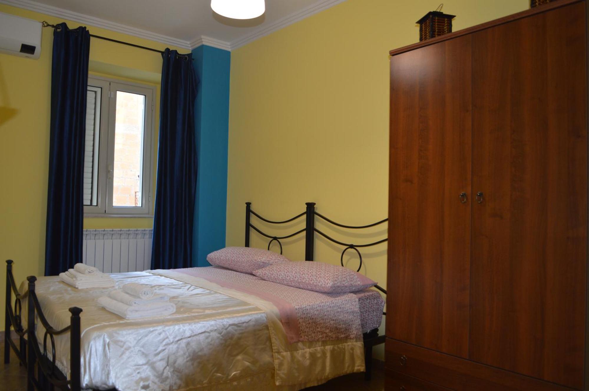 Appartamento Al Cortile Del Pozzo Delia Esterno foto